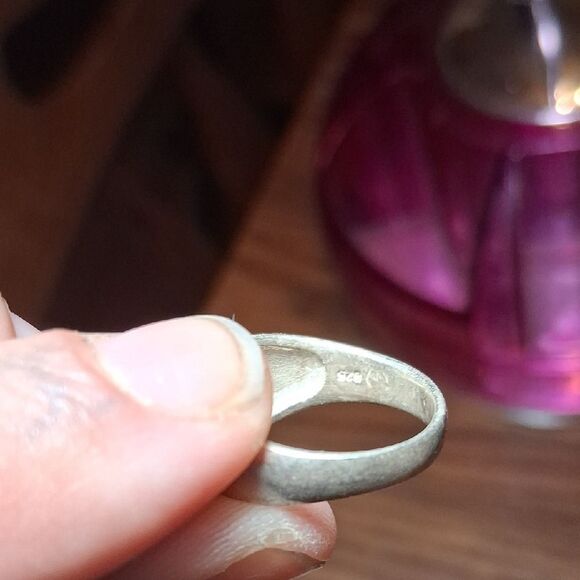 Sterling Silver Engraved "Love Me" Ring Size 6 - Picture 4 of 5